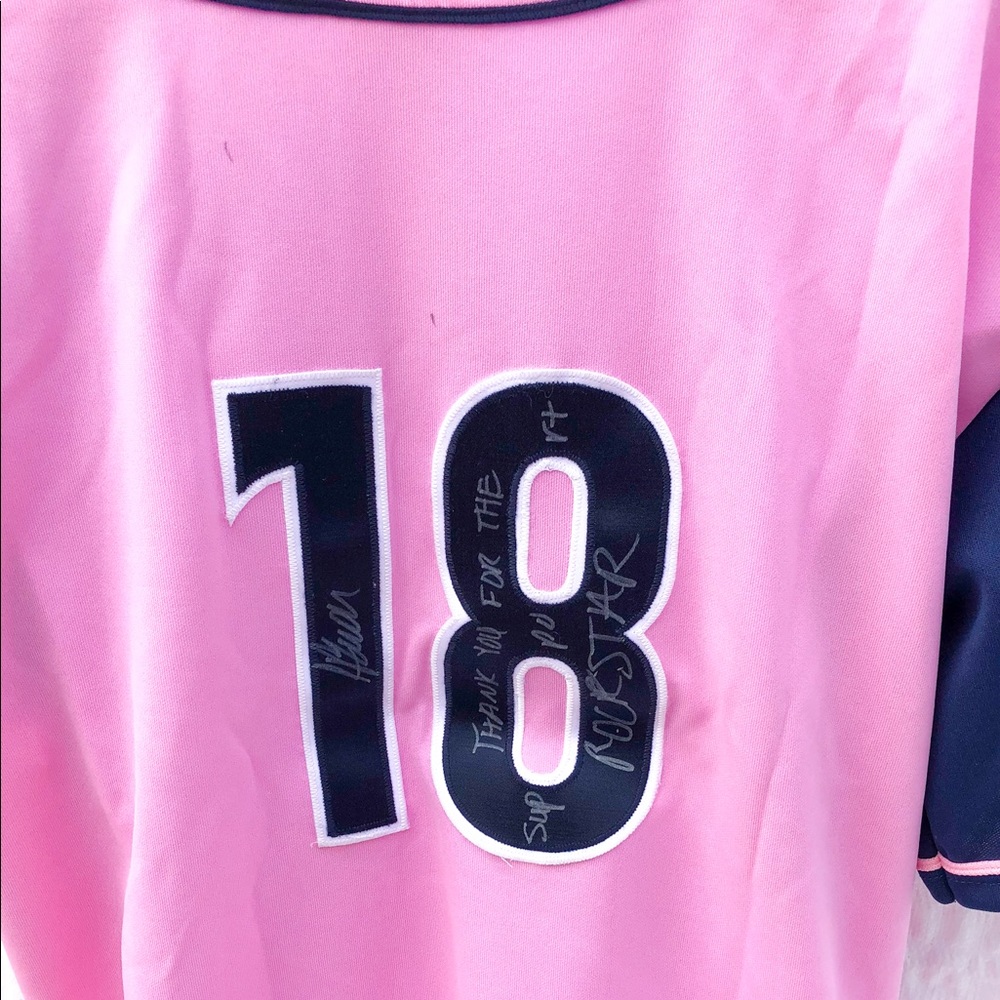 โพ๏ธ2006 Aquasox Steven Baron signed Jersey breastcancer awareness - Picture 9 of 15